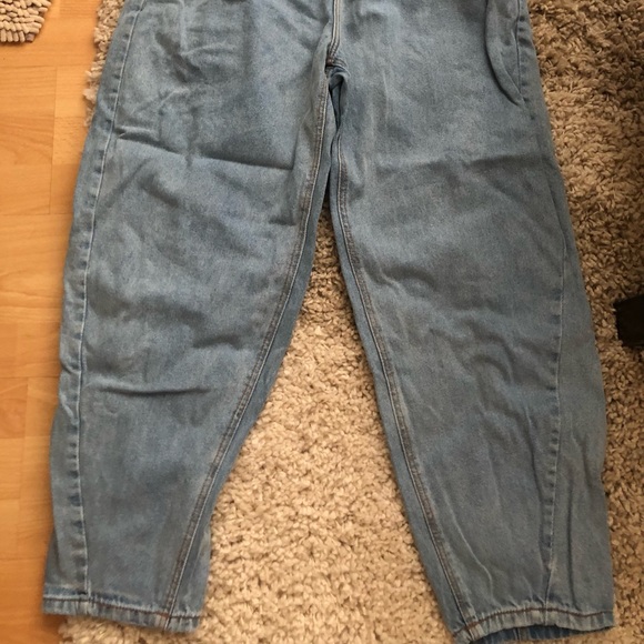 Jeans - Picture 2 of 2